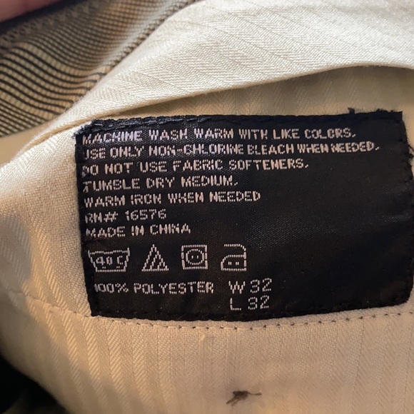 32/32 Pleated Geoffrey Bean Men’s Dress Slacks - Picture 4 of 4